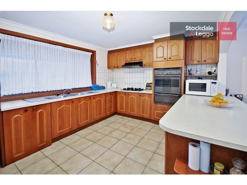 2/6 Warrawee Drive, Bundoora VIC 3083