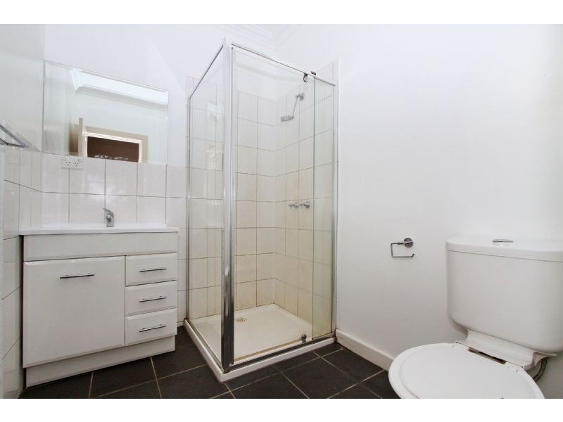 32 Collins Street, Heidelberg Heights VIC 3081