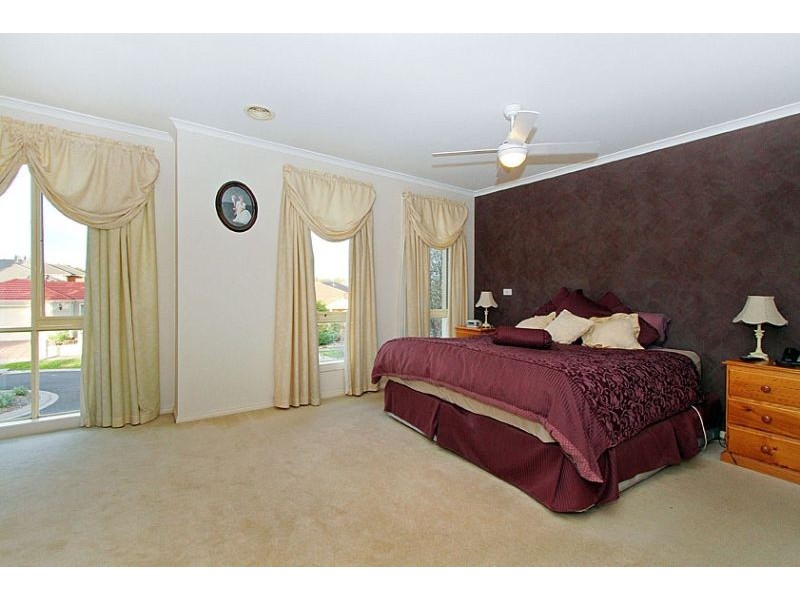 11 Lilly Pilly Avenue, Bundoora VIC 3083