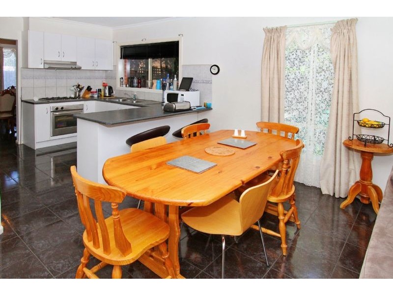 28 Samuel Court, Bundoora VIC 3083