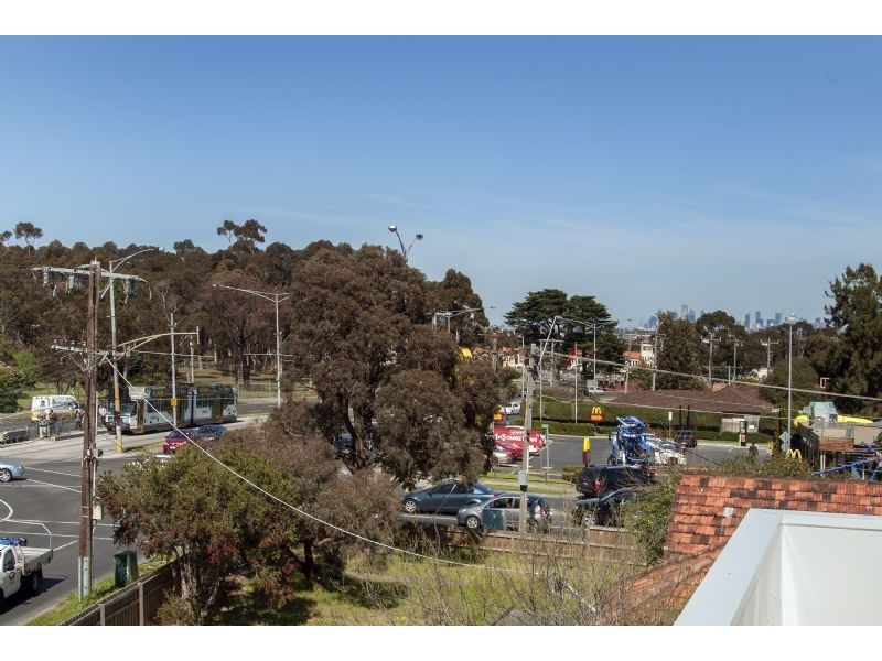 1023 Plenty Road, Kingsbury VIC 3083