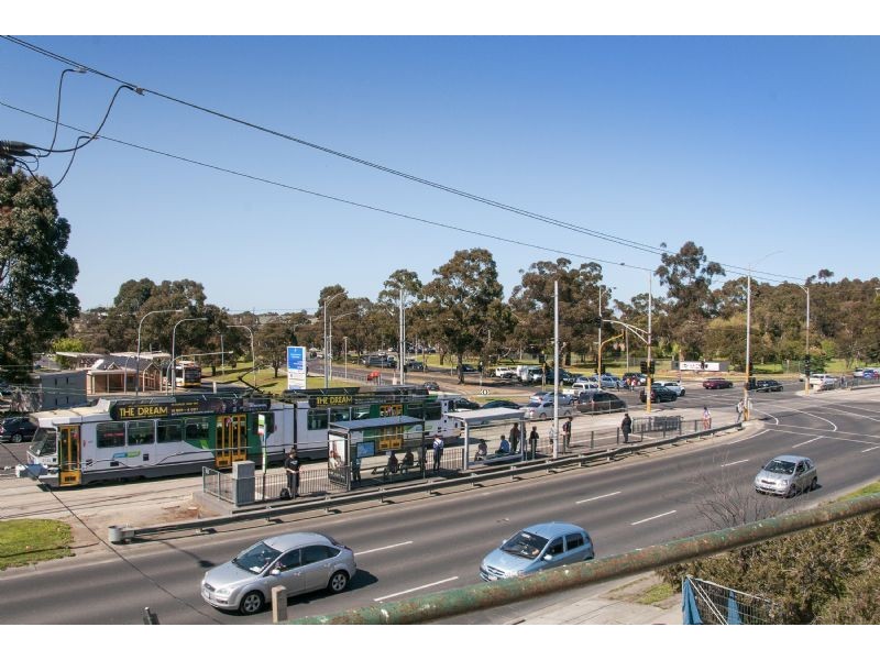 1023 Plenty Road, Kingsbury VIC 3083