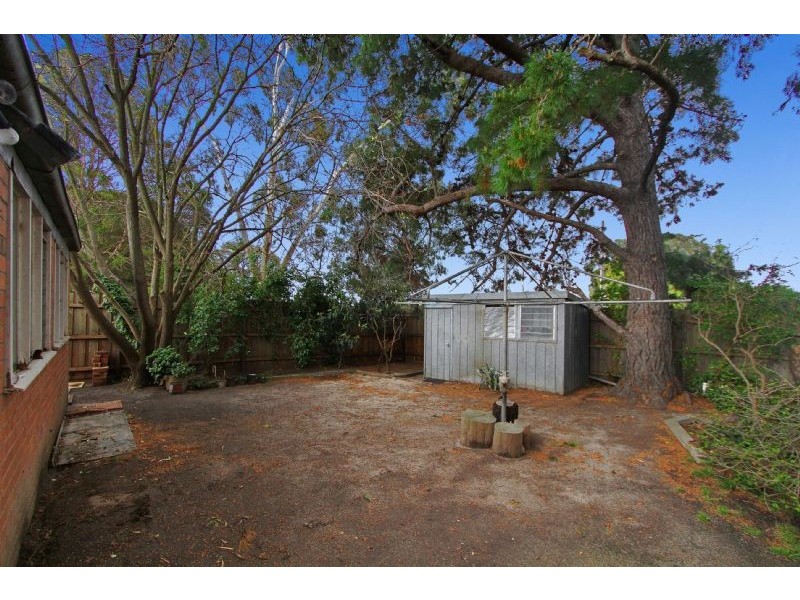 143 Greenwood Drive, Bundoora VIC 3083