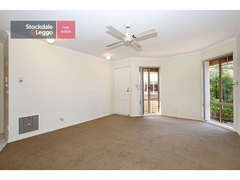 1/11 Neilsen Crescent, Bundoora VIC 3083