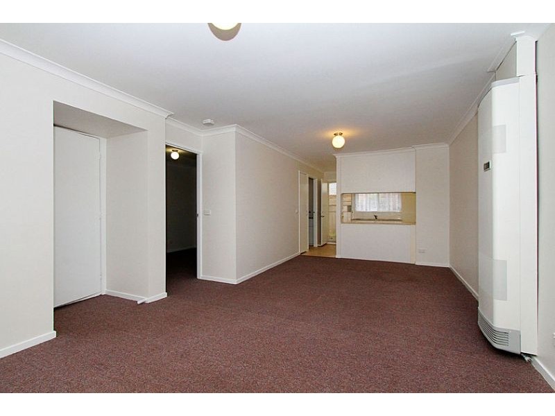 2/4-8 Marie Avenue, Heidelberg Heights VIC 3081