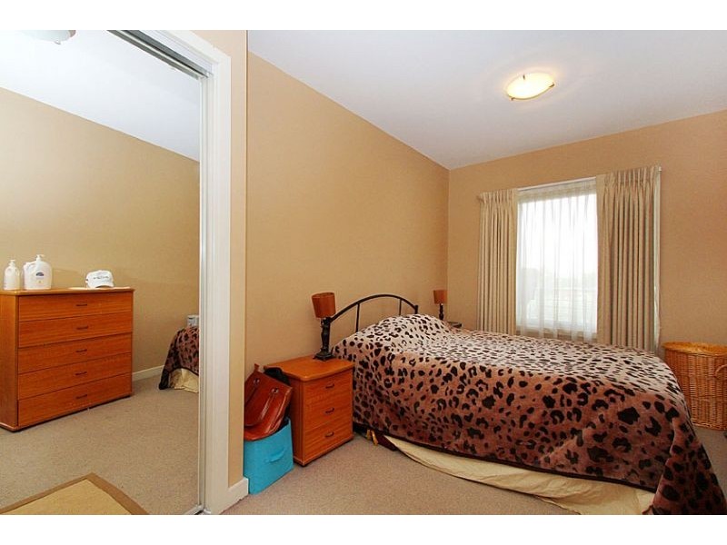 12/1191 Plenty Road, Bundoora VIC 3083