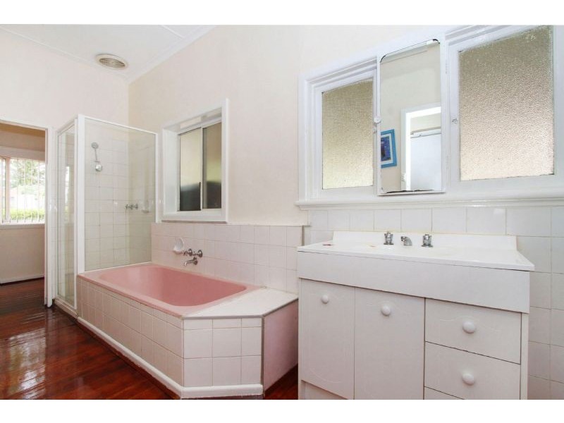 25 Scott Grove, Kingsbury VIC 3083