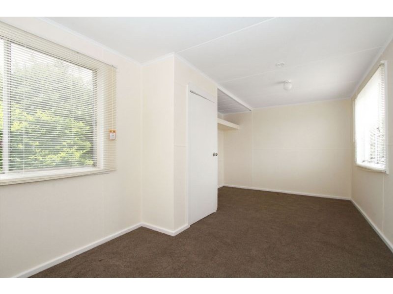 25 Scott Grove, Kingsbury VIC 3083