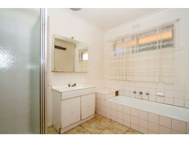 1 Kent Court, Bundoora VIC 3083