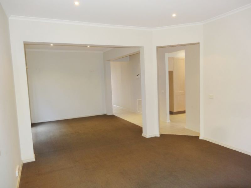 4 Lemon Gum Parade, Bundoora VIC 3083