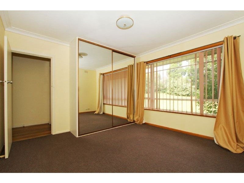 330 Grimshaw Street, Watsonia North VIC 3087