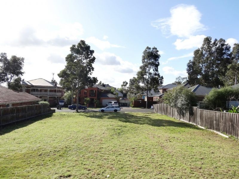17 Spotted Gum Crescent, Bundoora VIC 3083