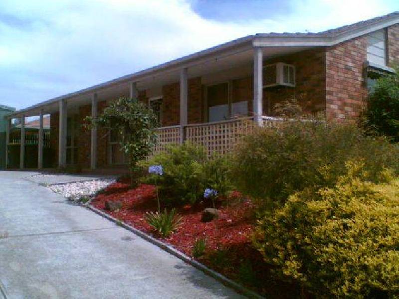 12 Lang Road, Langwarrin VIC 3910