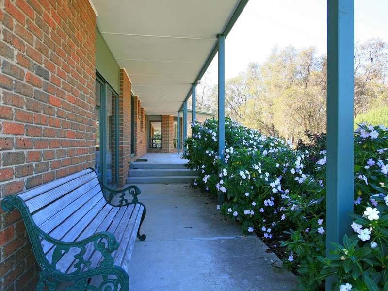 30 Bellbird Court, Langwarrin VIC 3910