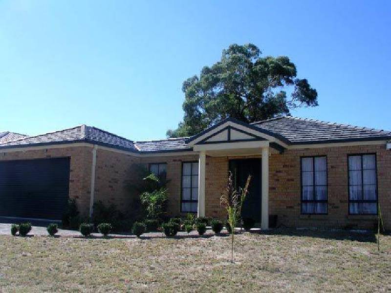 21 Clancy Crescent, Carrum Downs VIC 3201