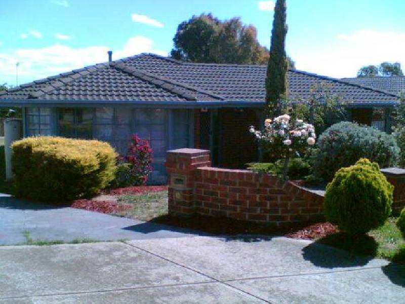 10 Tuskar Place, Carrum Downs VIC 3201