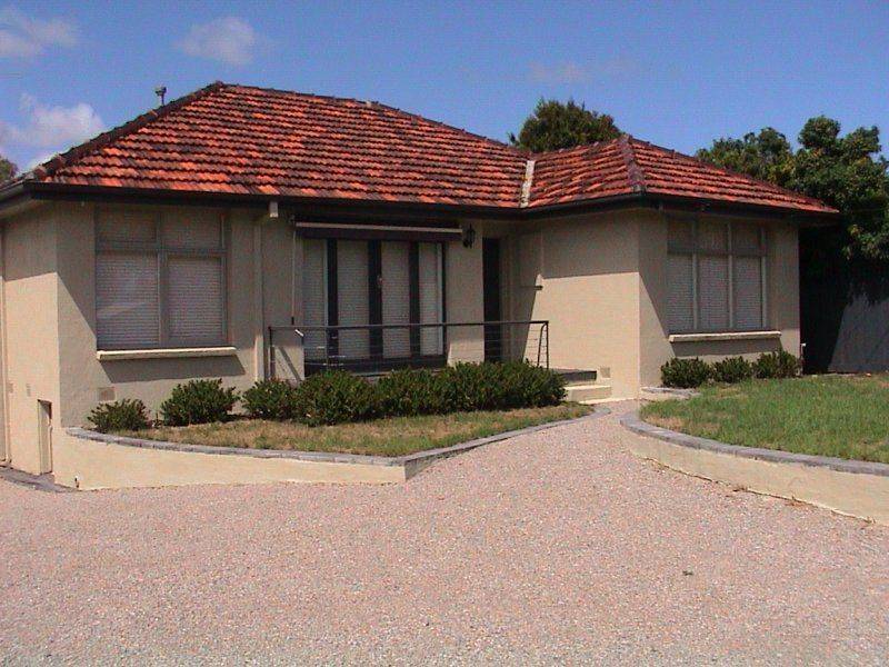 28 McCulloch Avenue, Seaford VIC 3198