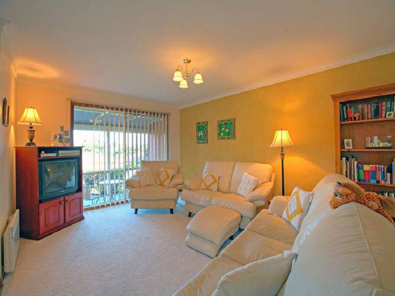 2 Cotoneaster Way, Langwarrin VIC 3910