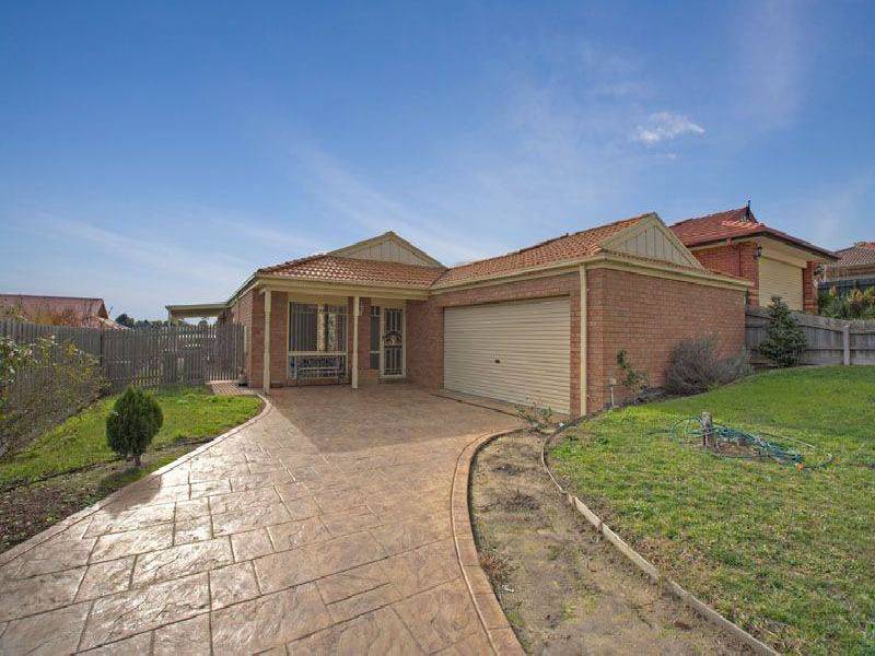 3 Helens Way, Langwarrin VIC 3910