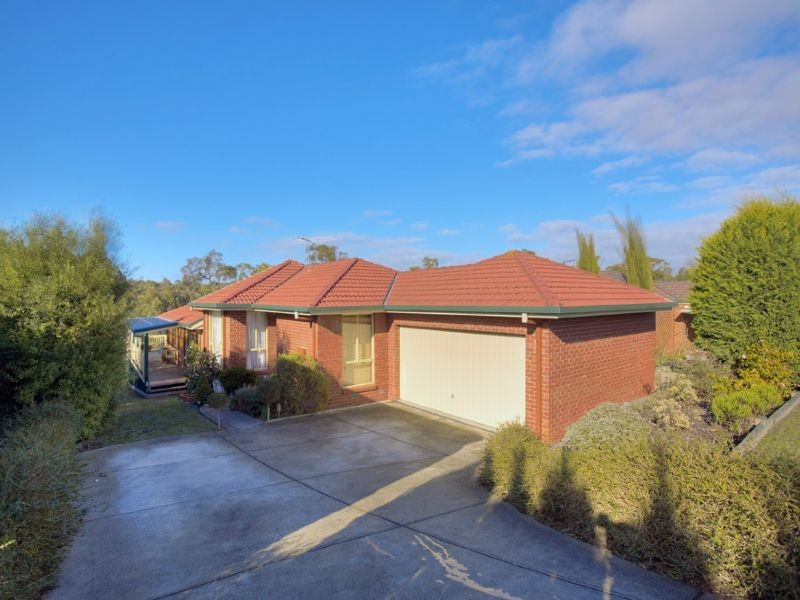 61 Gum Nut Drive, Langwarrin VIC 3910