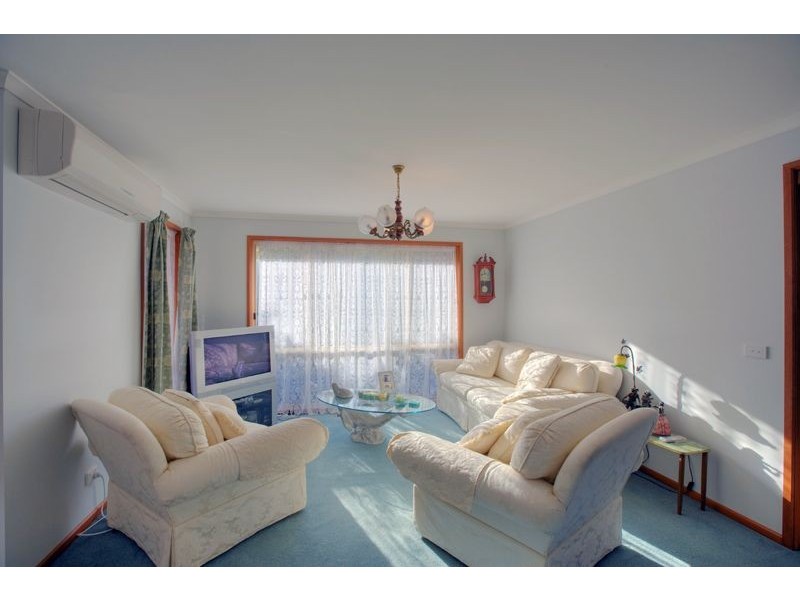 61 Gum Nut Drive, Langwarrin VIC 3910