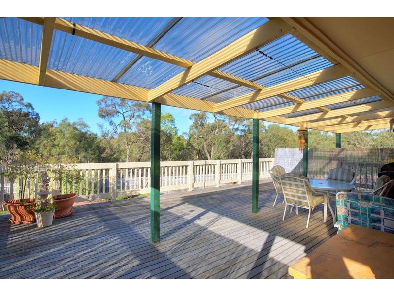 61 Gum Nut Drive, Langwarrin VIC 3910