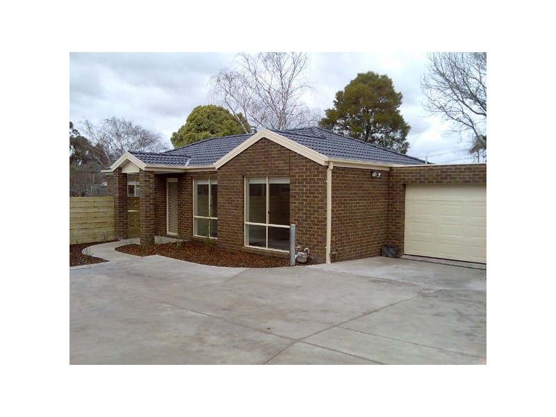 4/4 John Street, Langwarrin VIC 3910