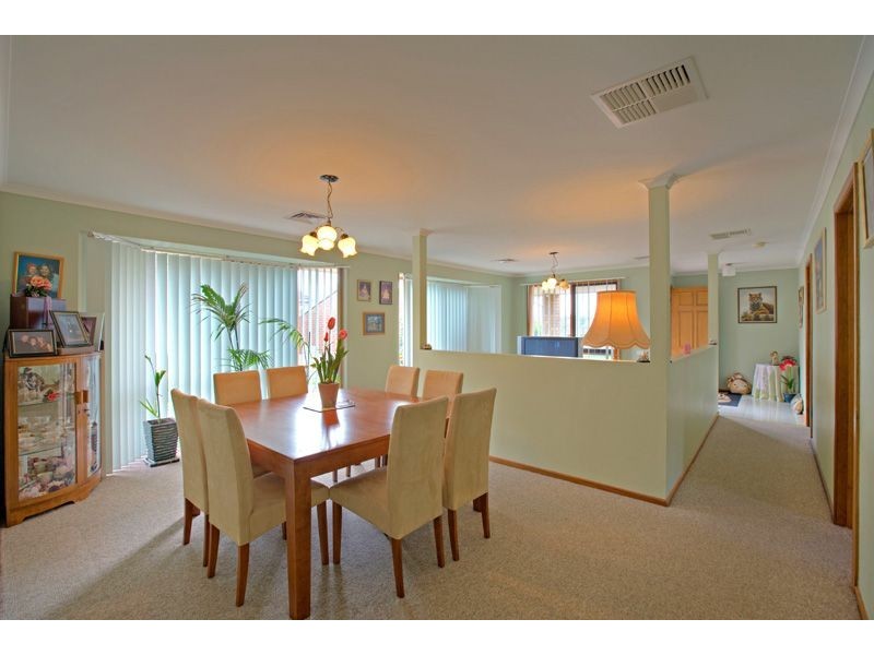 15 Richard Drive, Langwarrin VIC 3910