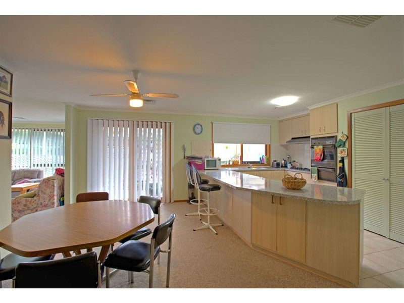 15 Richard Drive, Langwarrin VIC 3910