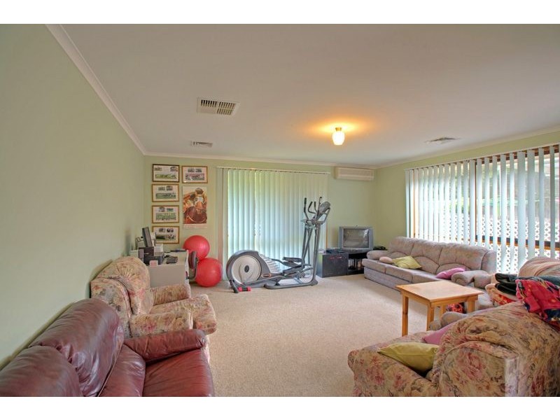 15 Richard Drive, Langwarrin VIC 3910