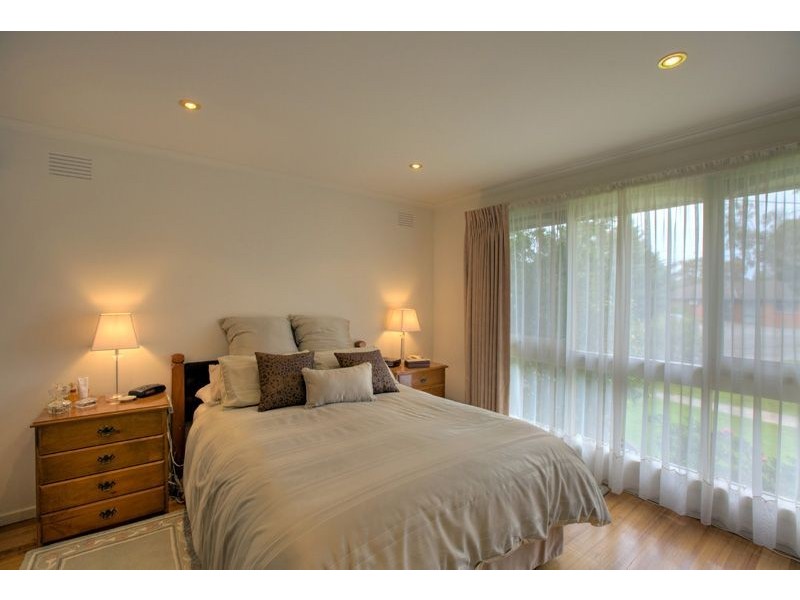 1 Allen Crescent, Langwarrin VIC 3910