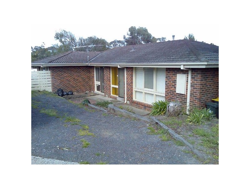 12 Dunraven Court, Frankston VIC 3199