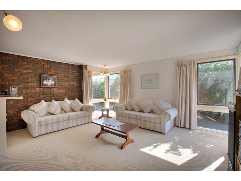 2 Dunraven Court, Langwarrin VIC 3910