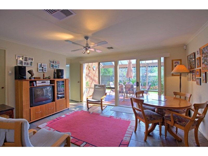 2 Villosa Close, Langwarrin VIC 3910