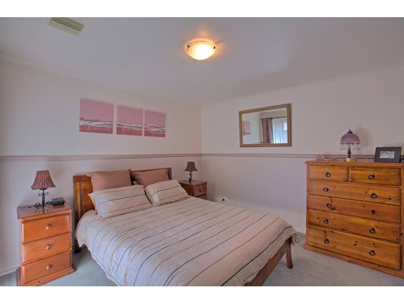 2 Villosa Close, Langwarrin VIC 3910