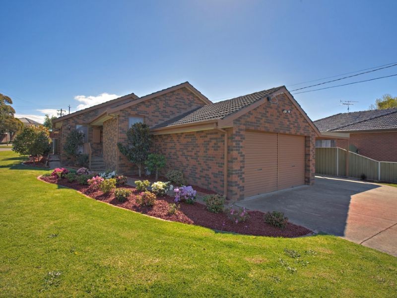11 Myrtle St, Langwarrin VIC 3910