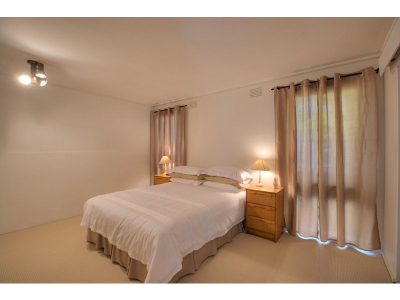 2 Dunraven Court, Langwarrin VIC 3910