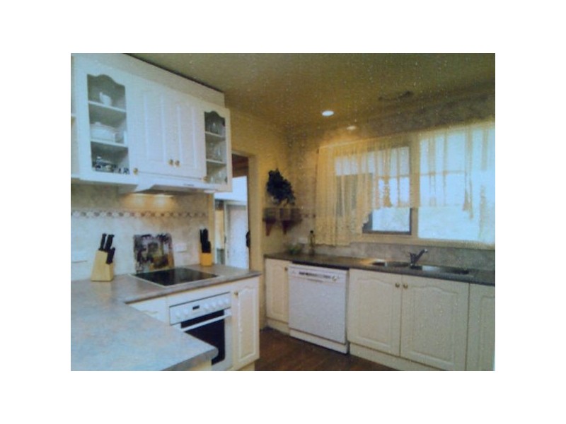 27 Scott Road, Cranbourne South VIC 3977