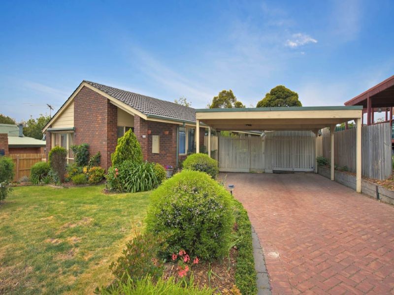 14 Lytham Court, Langwarrin VIC 3910