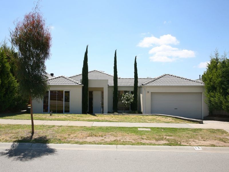 12 Ebony Dr, Langwarrin VIC 3910