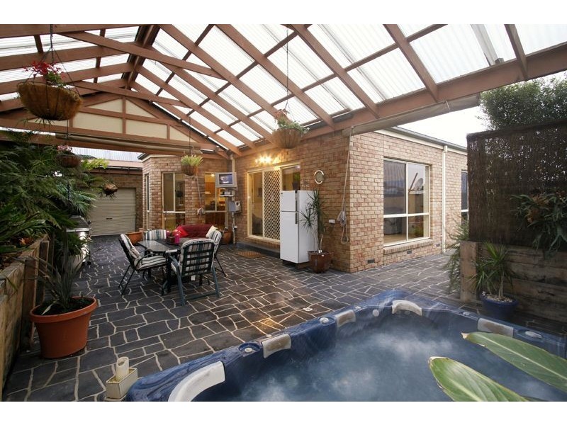 3 Honey Myrtle Court, Langwarrin VIC 3910