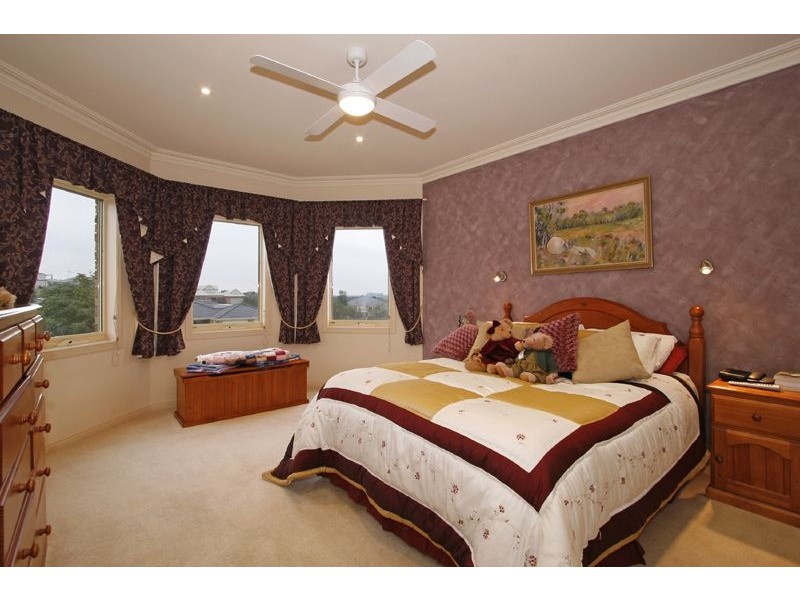 3 Honey Myrtle Court, Langwarrin VIC 3910