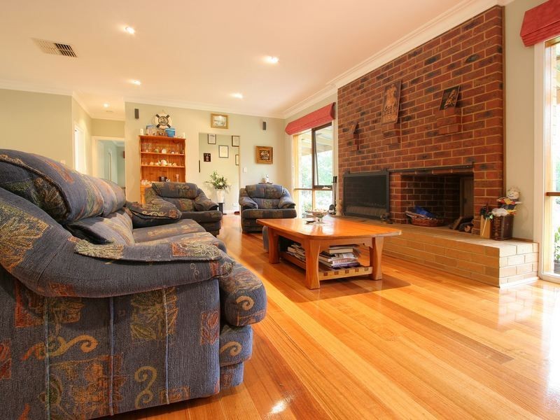 18 Altarnun Road, Langwarrin VIC 3910