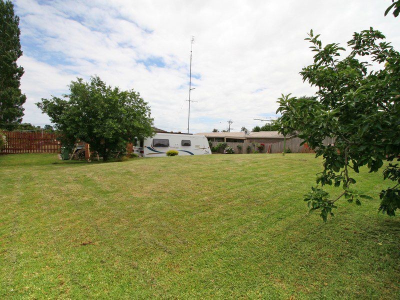 6 Jane Court, Langwarrin VIC 3910