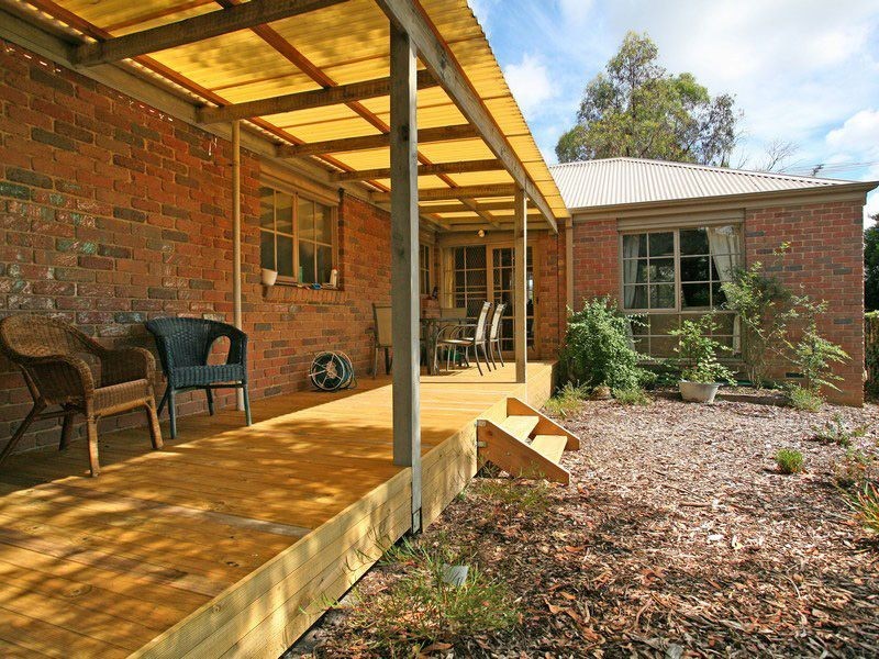 2 Epacris Court, Langwarrin VIC 3910