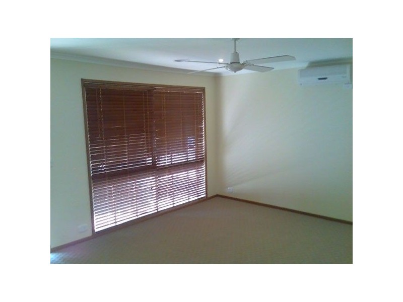 4 HAILES COURT, Carrum Downs VIC 3201