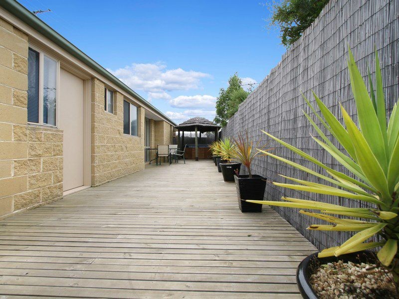 10 Trentham Way, Langwarrin VIC 3910