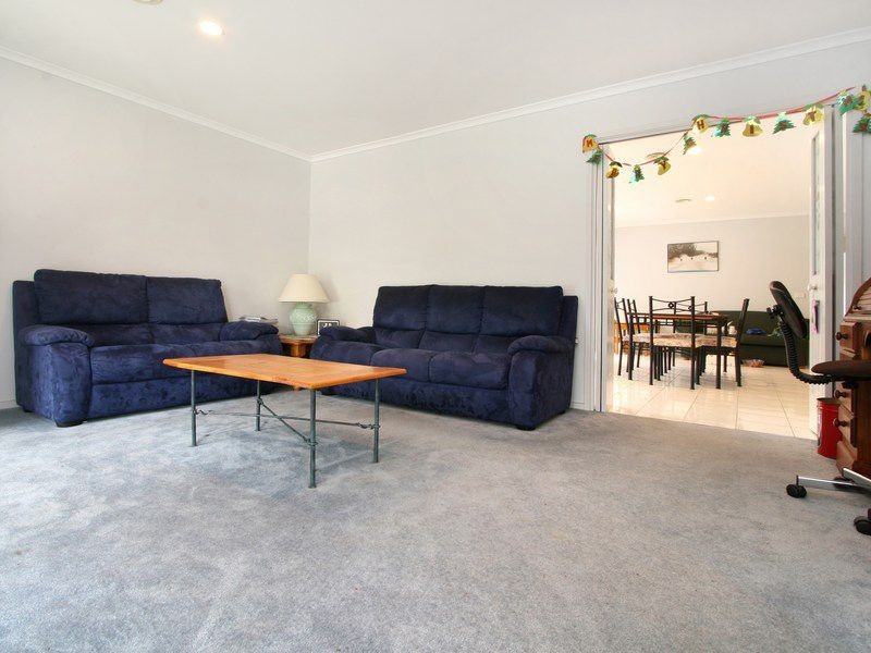 27 Gumnut Drive, Langwarrin VIC 3910