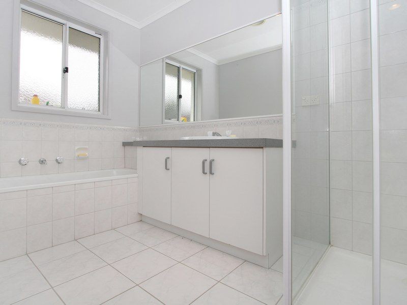 27 Gumnut Drive, Langwarrin VIC 3910