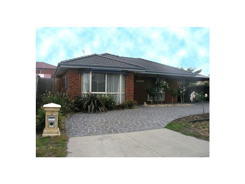 16 Delatite Way, Skye VIC 3977
